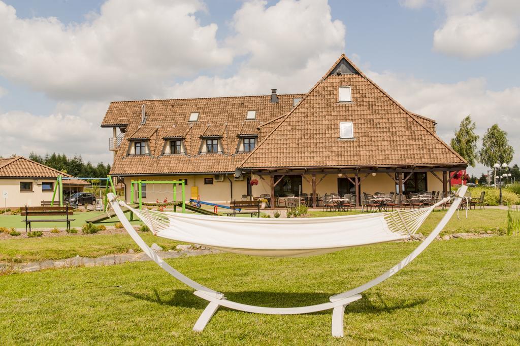 Hotel - Restauracja Platan Сендзішув-Малопольський Екстер'єр фото